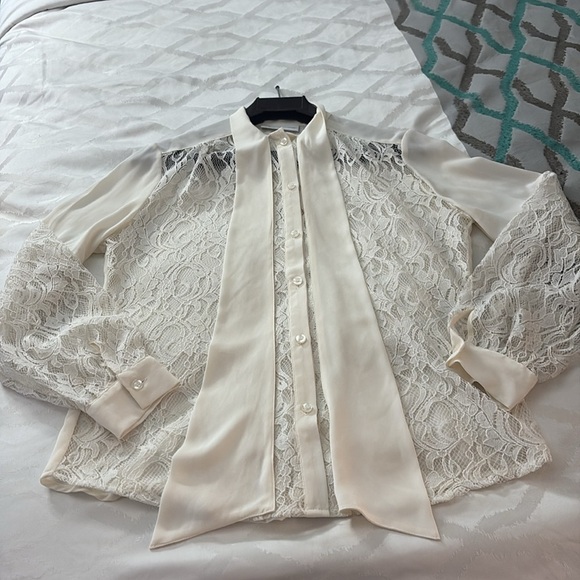 Elegant Cream Lace women  Shirt - Picture 5 of 5